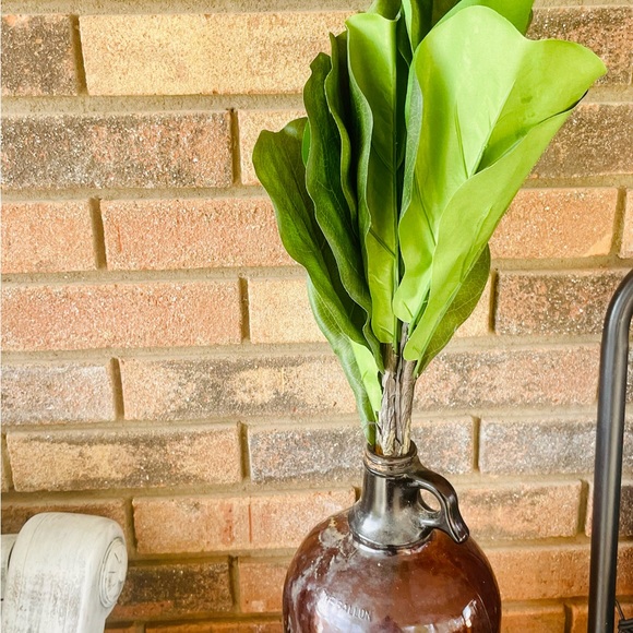 *Fiddle Fig Spray Artificial - Picture 3 of 12